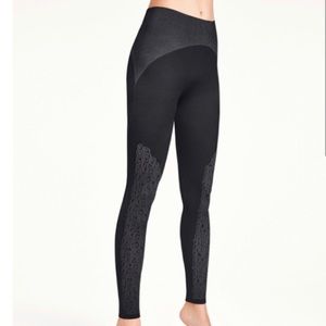 Wolford Cheetah Leggings size XS